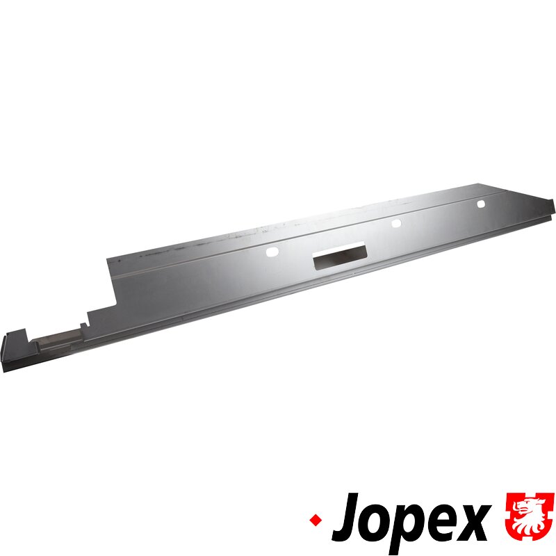 Ytre terskel, foran bakhjul, høyre