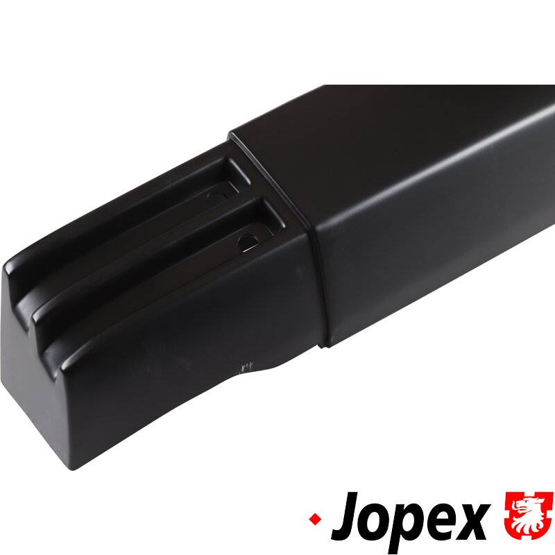 T4 90-96 Smooth Black Rear Bumper Centre Section